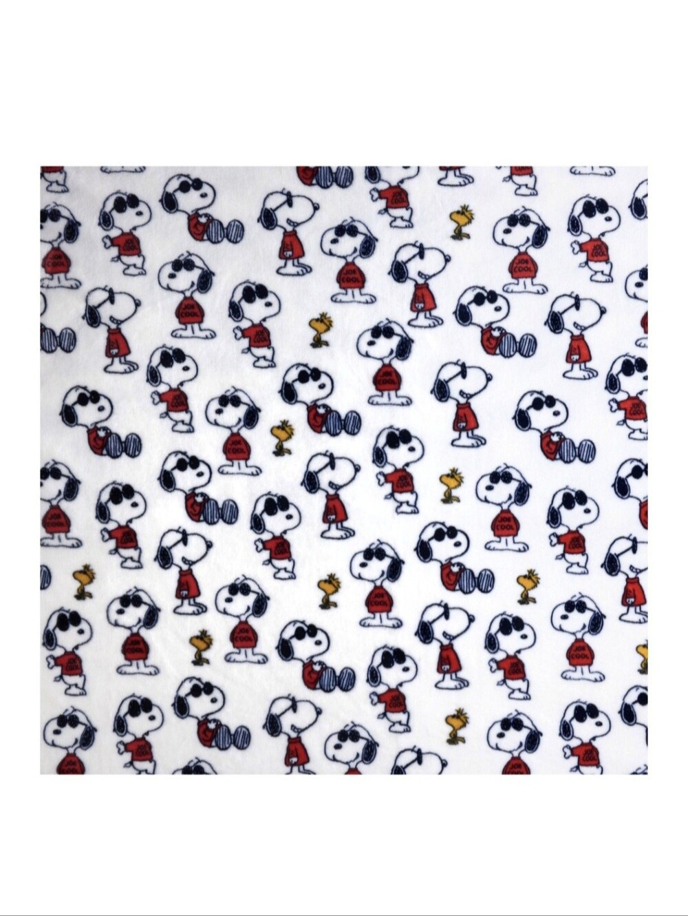 Snoopy & Woodstock Joe Cool Oversized Throw by Kohl's - 5 ft X 6 ft - Picture 2 of 4